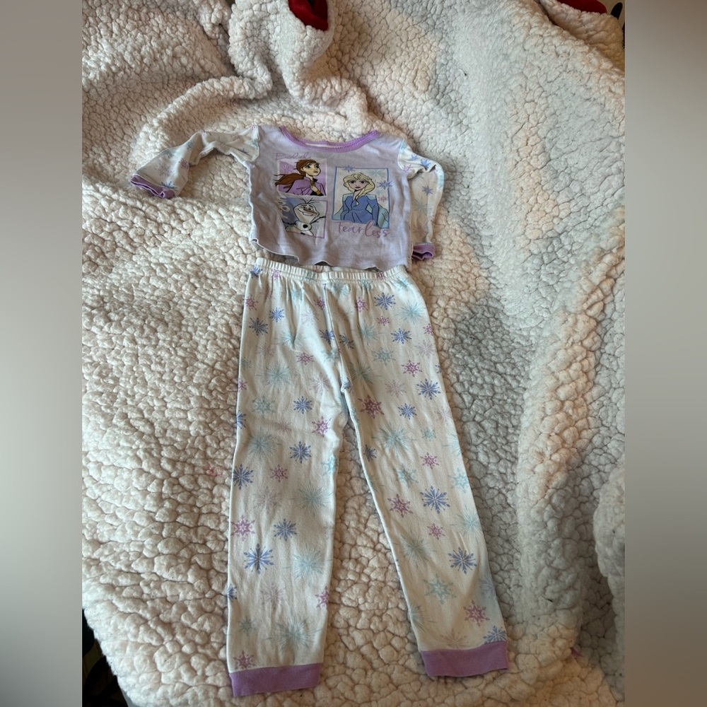 Disney Frozen II pajamas size 4t
